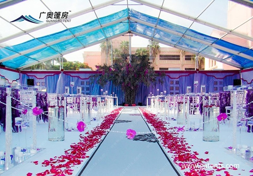 為何婚慶宴會(huì)篷房會(huì)成為城市與農(nóng)村喜宴的主流建筑？